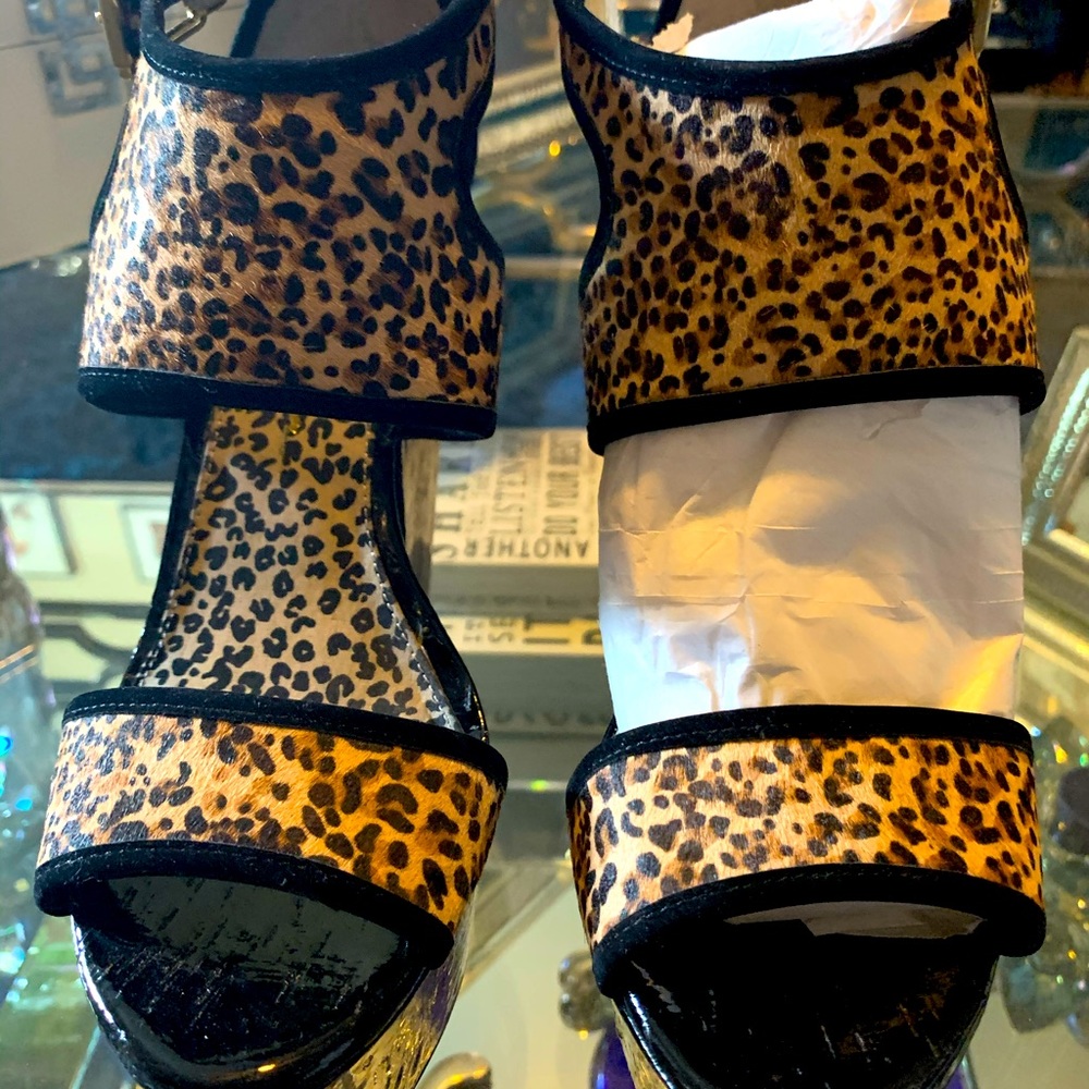 Cute wedge heel sandals